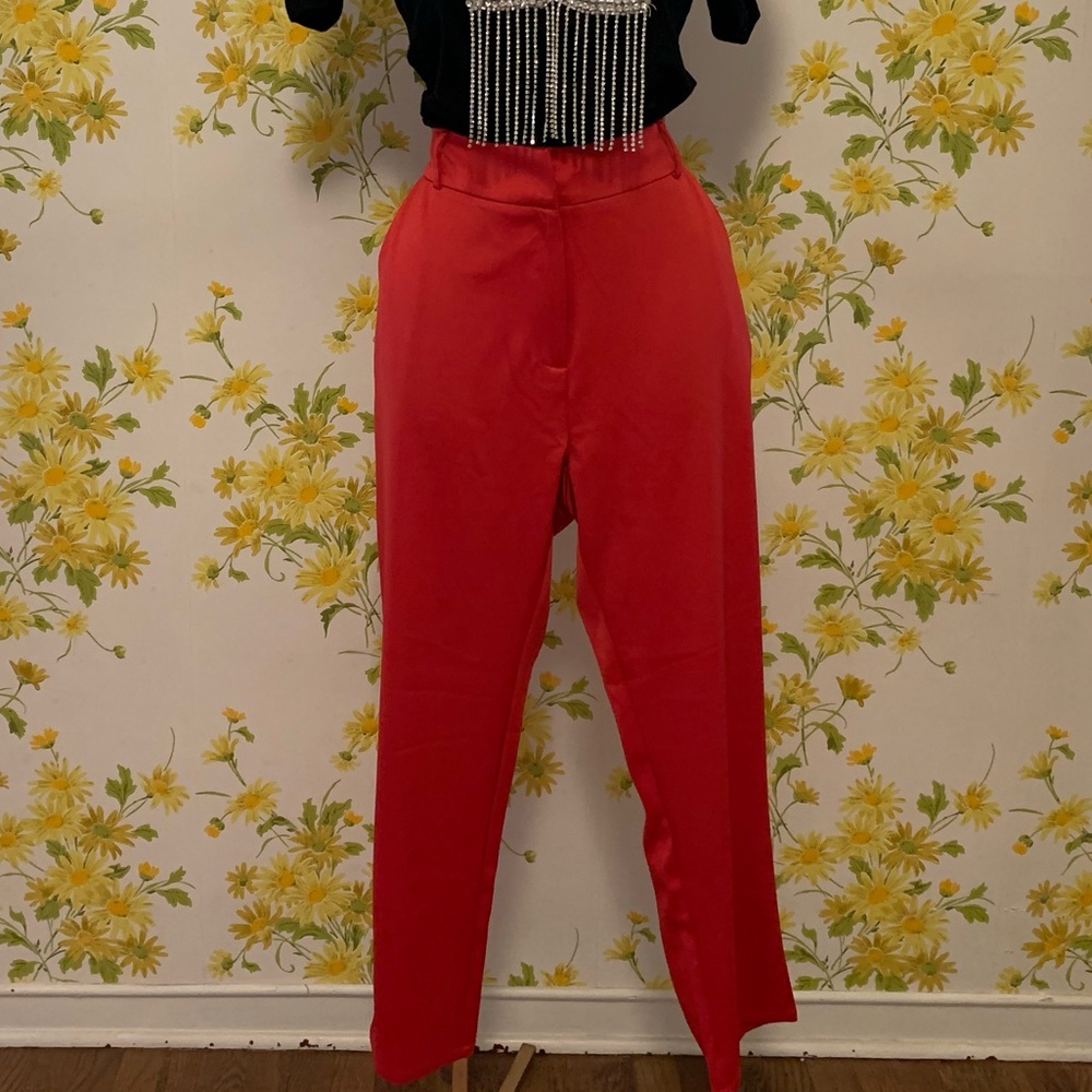 High waist satin pants in red size L
